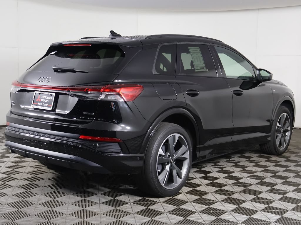 Used 2023 Audi Q4 e-tron Premium Plus w/ Premium Plus AWD/4WD image 12
