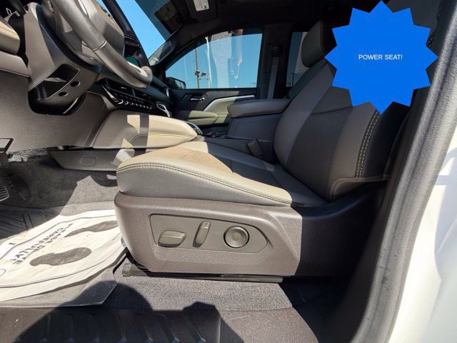 Used 2024 Chevrolet Colorado ZR2 w/ ZR2 Convenience Package III AWD/4WD image 15