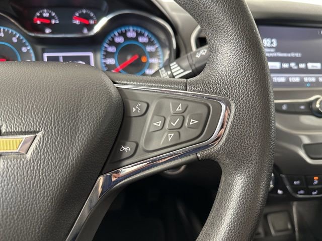 Used 2017 Chevrolet Cruze LT w/ Convenience Package image 16