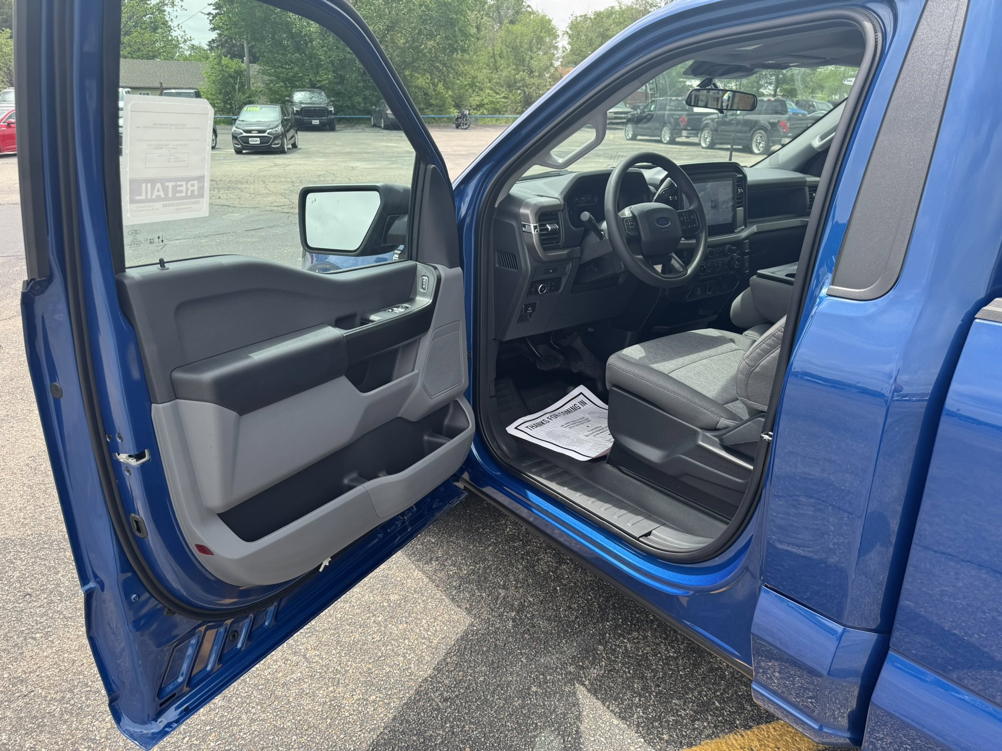 New 2025 Ford F150 XL w/ Equipment Group 103A High image 9