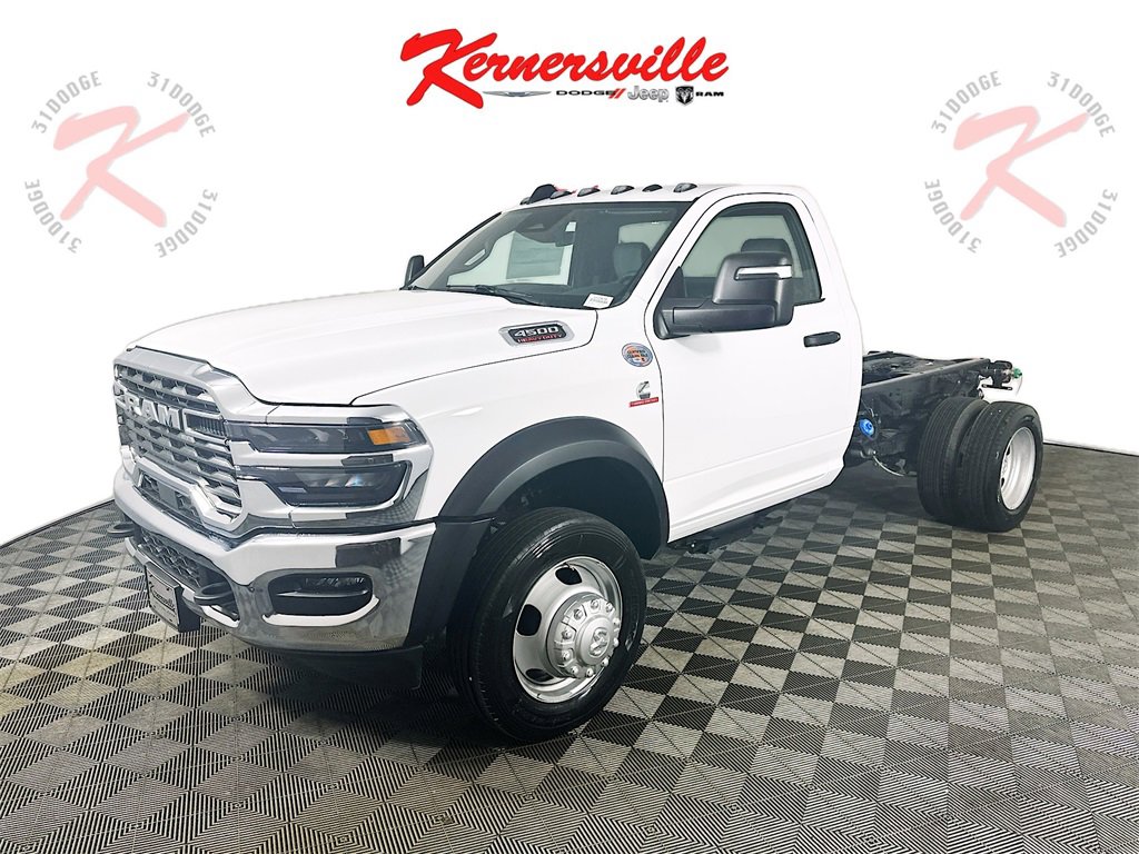 New 2025 RAM 4500 Tradesman image 3