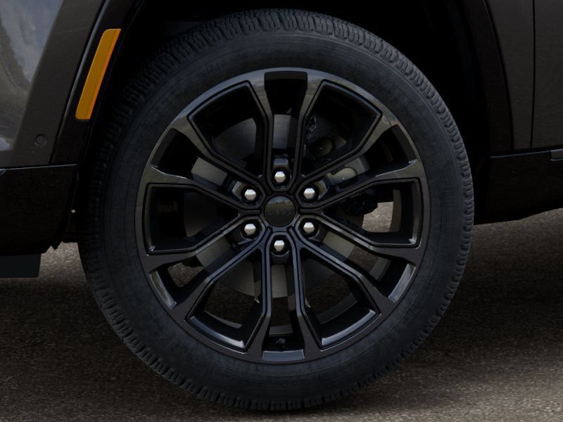 New 2026 Jeep Grand Wagoneer Summit AWD/4WD image 8