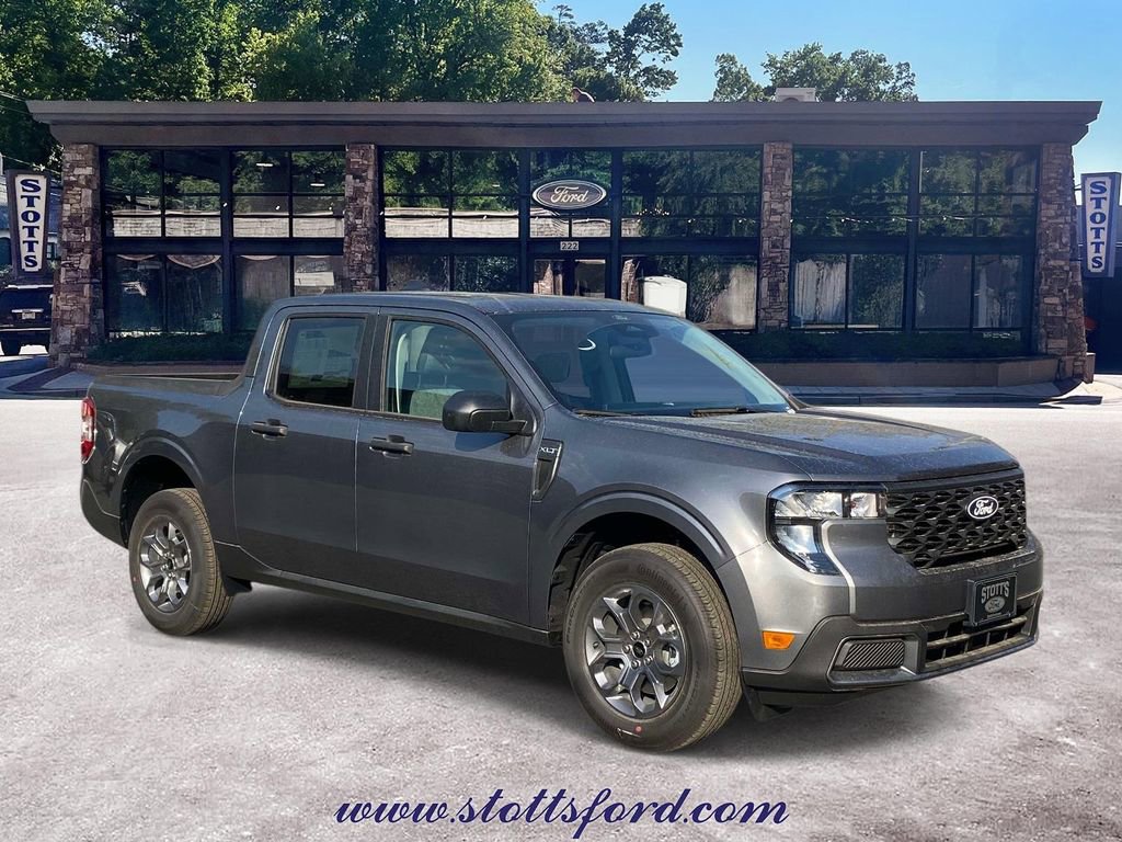 New 2026 Ford Maverick XLT image 1