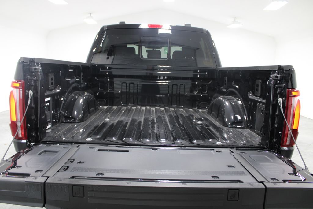 New 2026 Ford F150 King Ranch w/ Equipment Group 601A High image 17