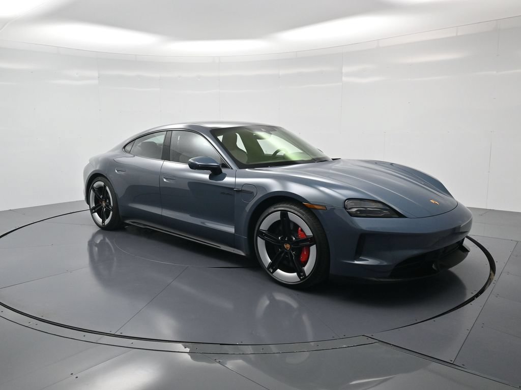 New 2026 Porsche Taycan GTS AWD/4WD image 32
