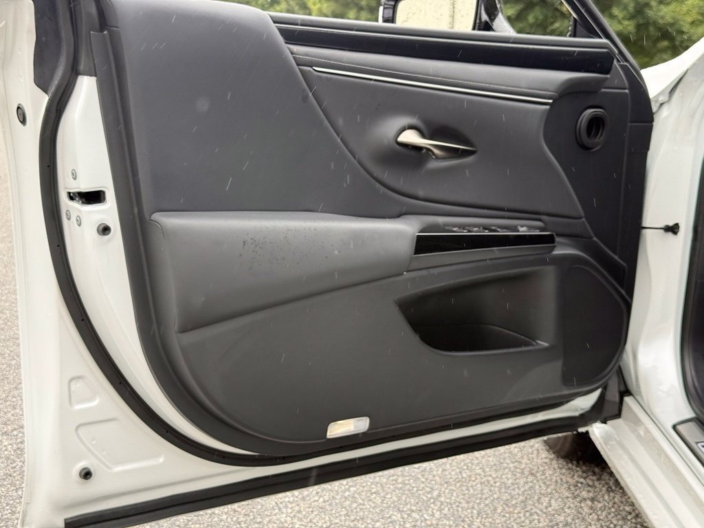 Certified 2025 Lexus ES 350 w/ Accessory Package (Z1) FWD image 19