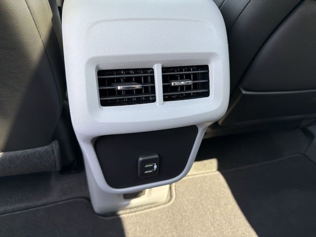 Used 2024 GMC Terrain SLT w/ Infotainment Package II AWD/4WD image 22