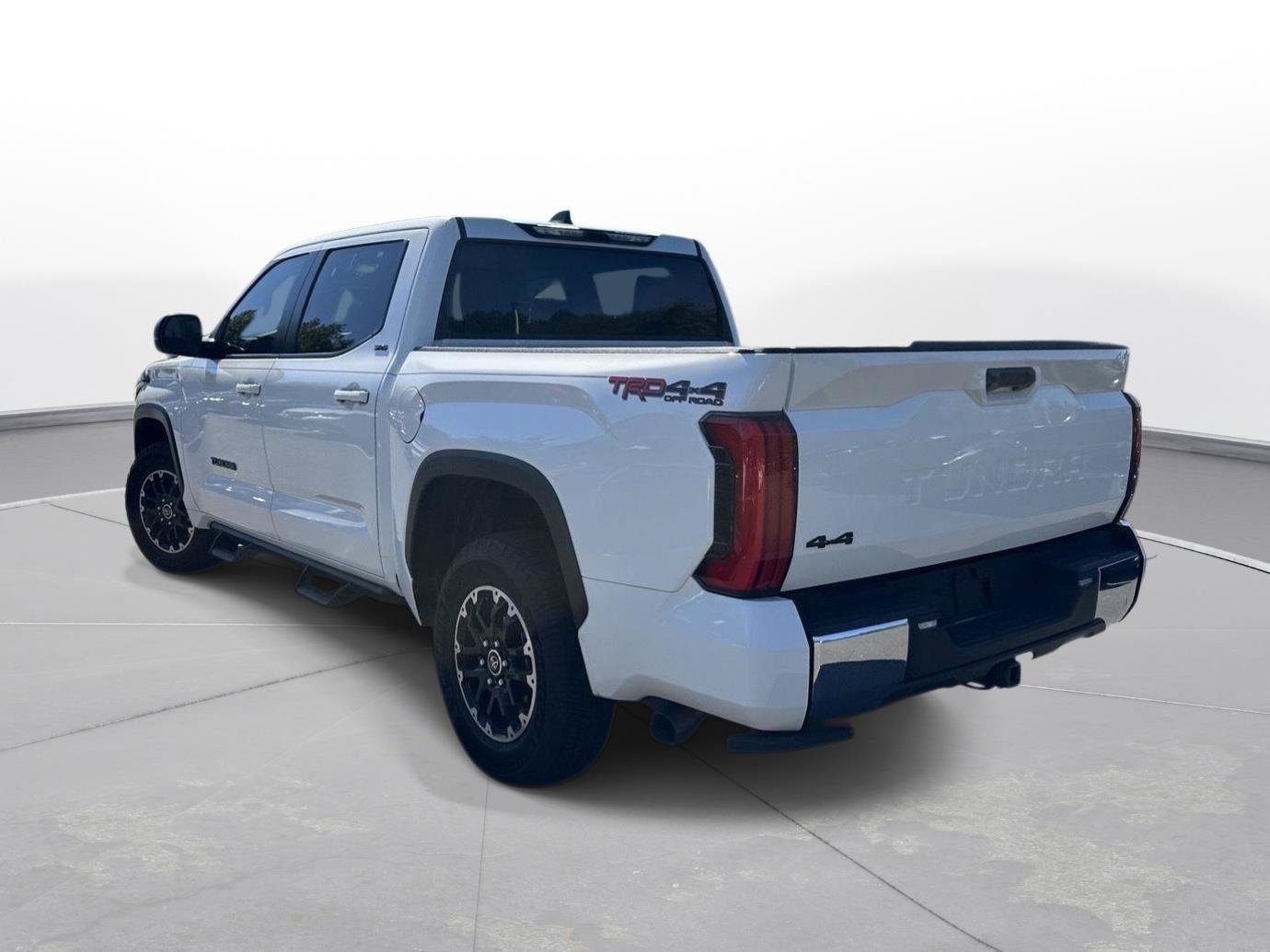 Used 2024 Toyota Tundra SR5 w/ TRD Off-Road Package AWD/4WD image 8
