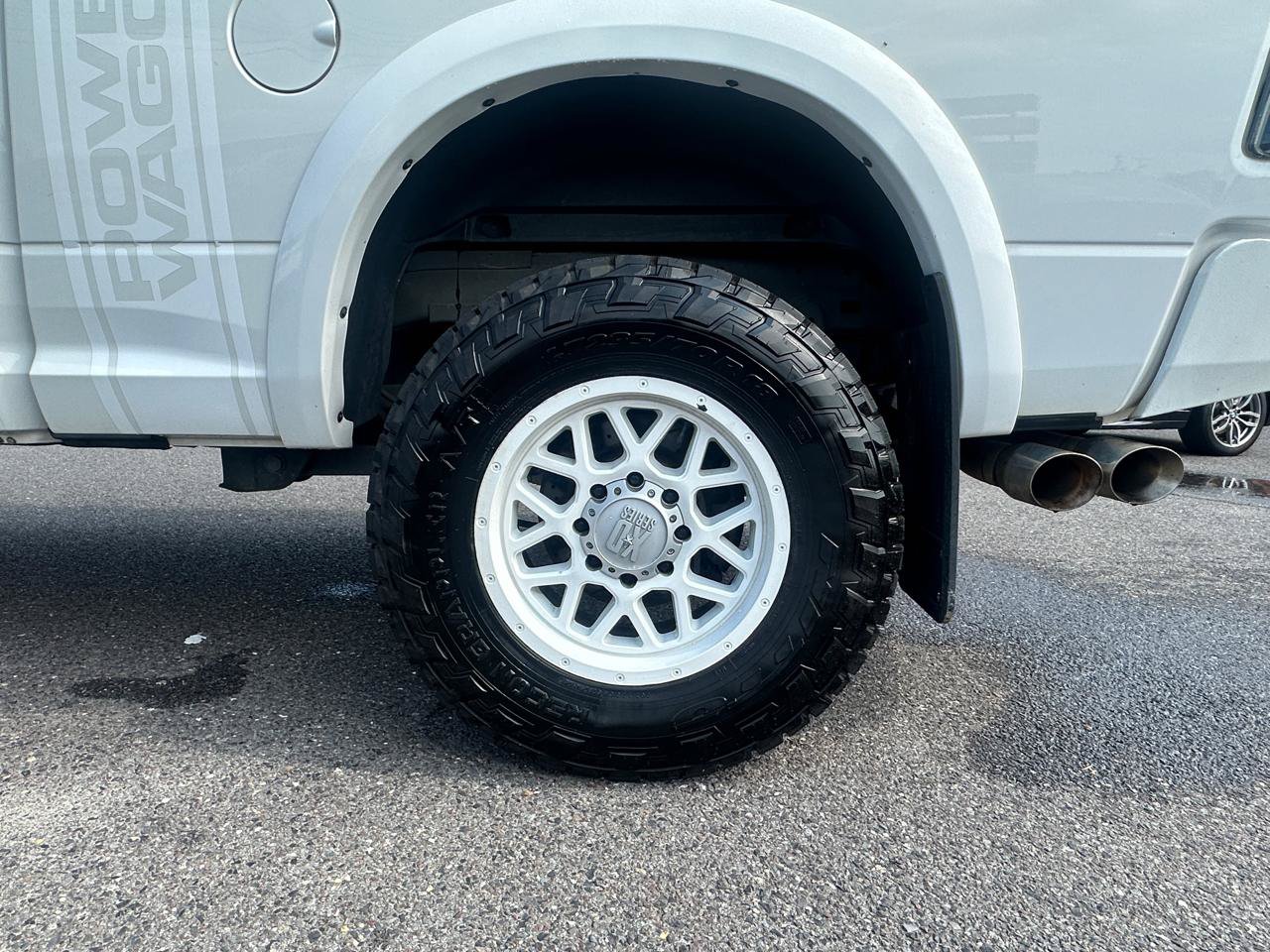 Used 2016 RAM 2500 SLT AWD/4WD image 22
