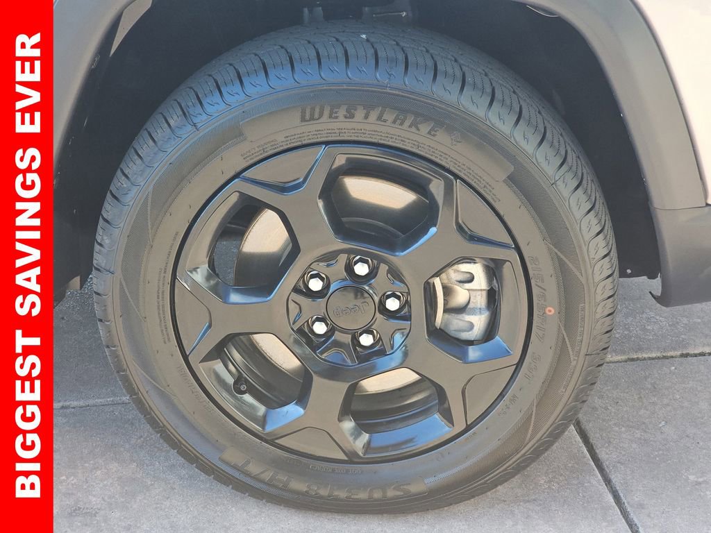 Used 2023 Jeep Compass Trailhawk image 38