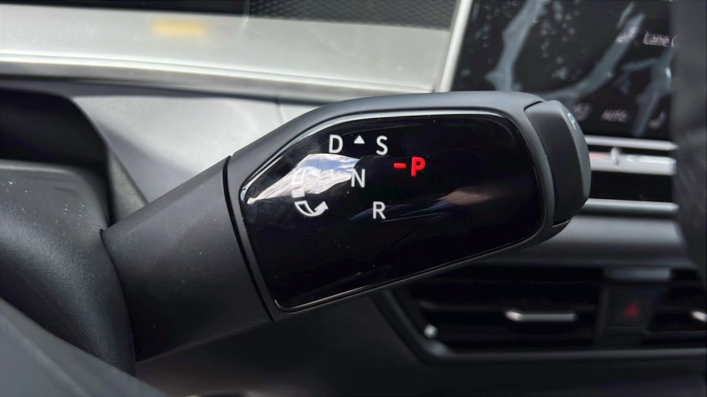 New 2026 Volkswagen Tiguan SE R-Line image 29