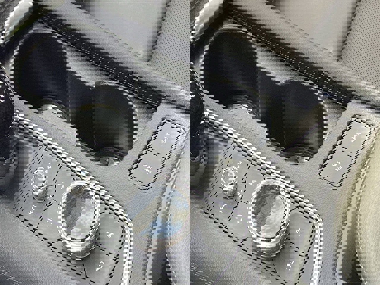 Certified 2022 Cadillac XT5 Premium Luxury w/ LPO, Floor Liner Package image 33