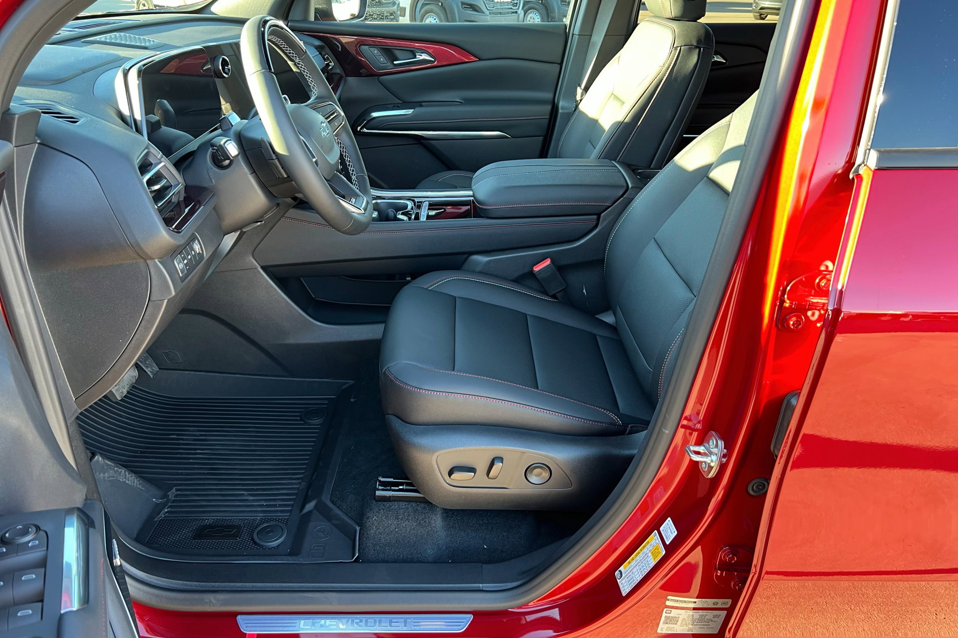 New 2026 Chevrolet Traverse Z71 w/ Enhanced Driving Package image 18