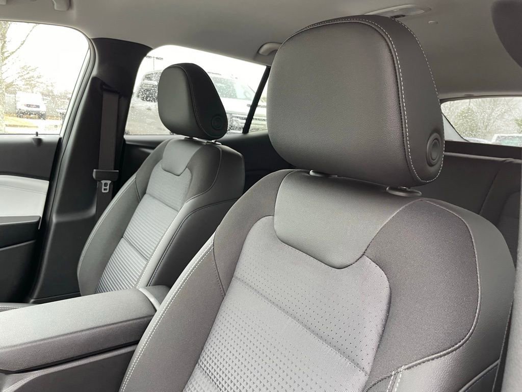 New 2026 Chevrolet Trax LT w/ Driver Confidence Package image 24