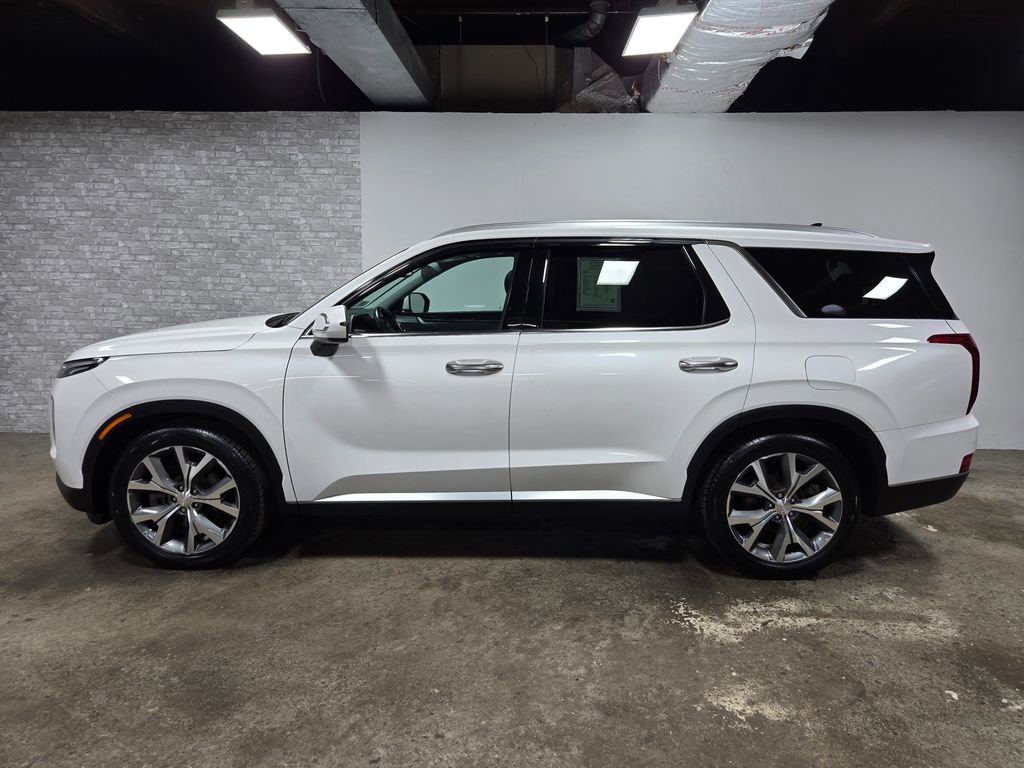 Used 2022 Hyundai Palisade SEL w/ 8P Bench Seat Package image 2