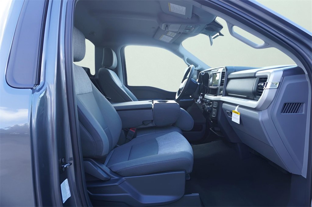 New 2026 Ford F350 XLT image 10