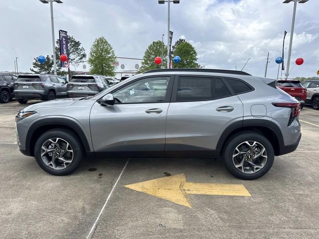 New 2026 Chevrolet Trax LT image 4