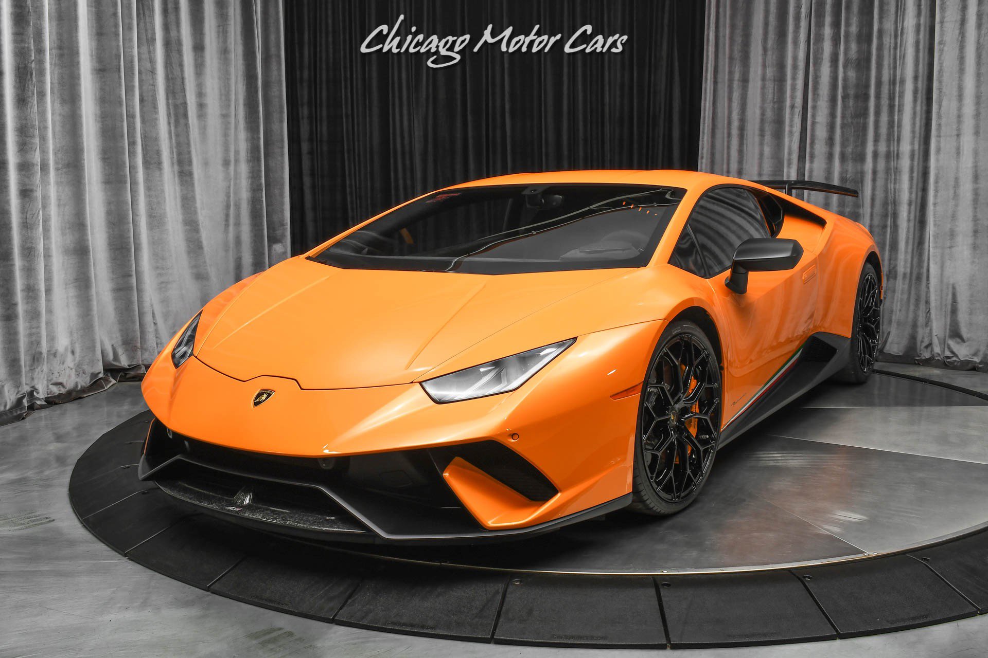 Used 2018 Lamborghini Huracan Performante image 30
