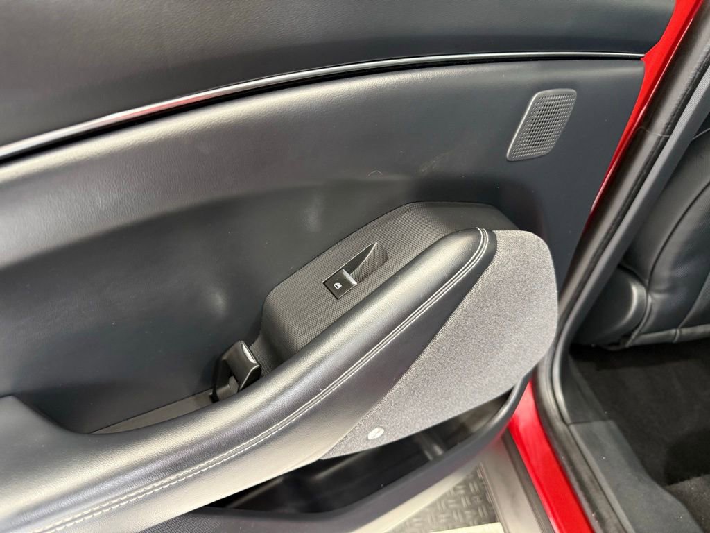 Used 2021 Ford Mustang Mach-E Premium RWD image 17