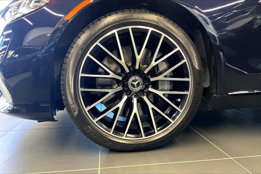 New 2027 Mercedes-Benz S 580 4MATIC Sedan image 10