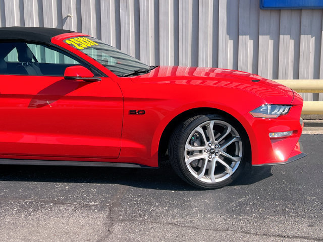Used 2019 Ford Mustang GT Premium RWD image 22