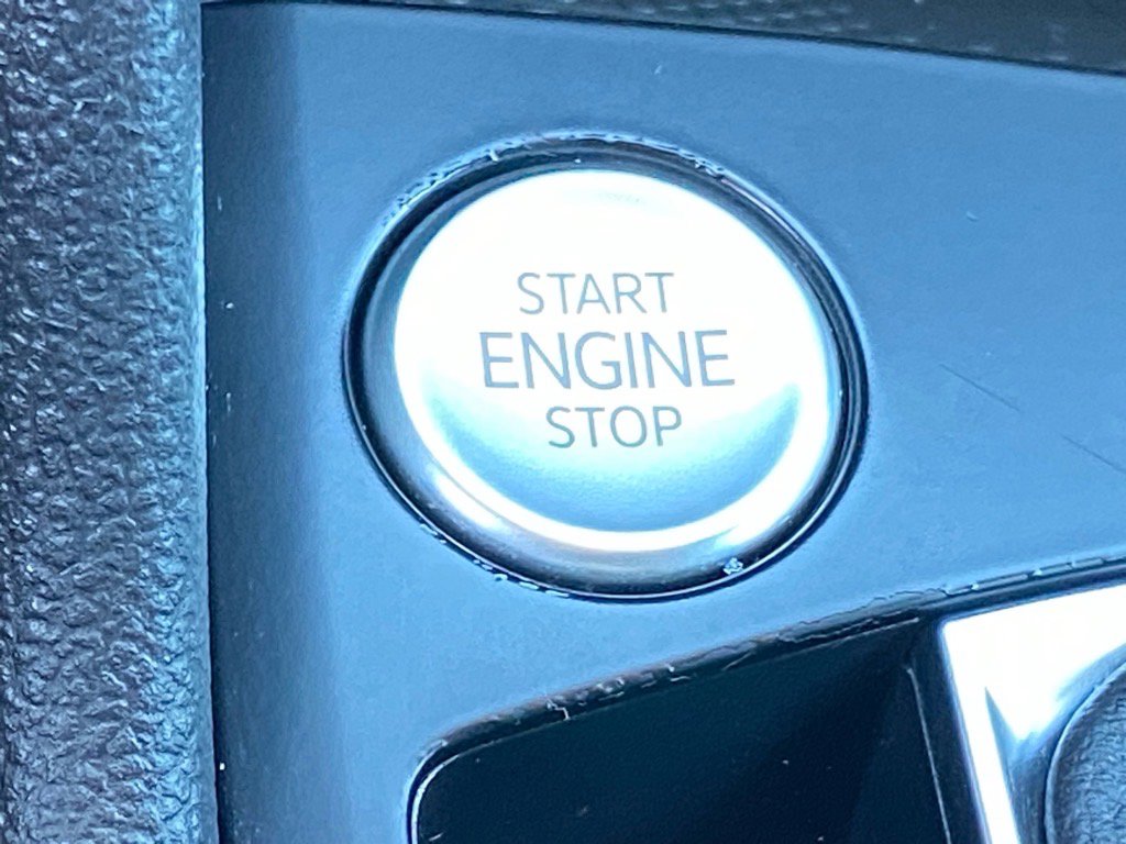 Used 2022 Volkswagen Taos SE image 19