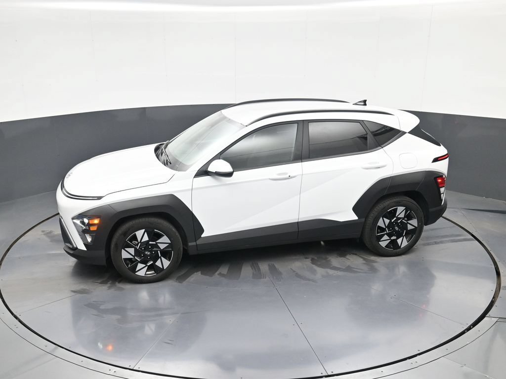 Used 2025 Hyundai Kona SEL FWD image 27