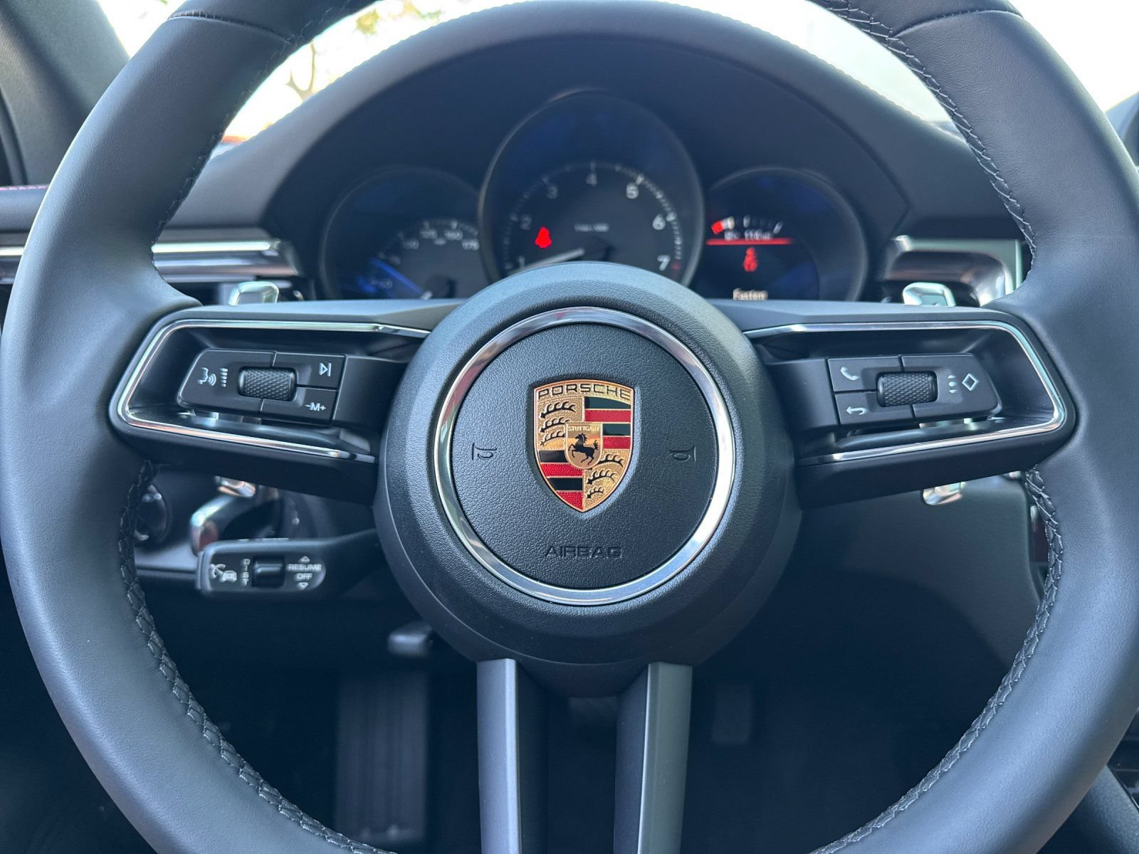 New 2026 Porsche Macan AWD/4WD image 24