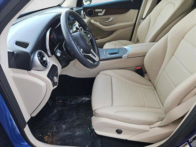 Used 2022 Mercedes-Benz GLC 300 image 21