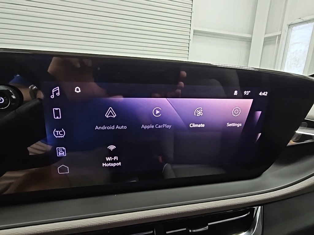 New 2025 Buick Envista Avenir image 13