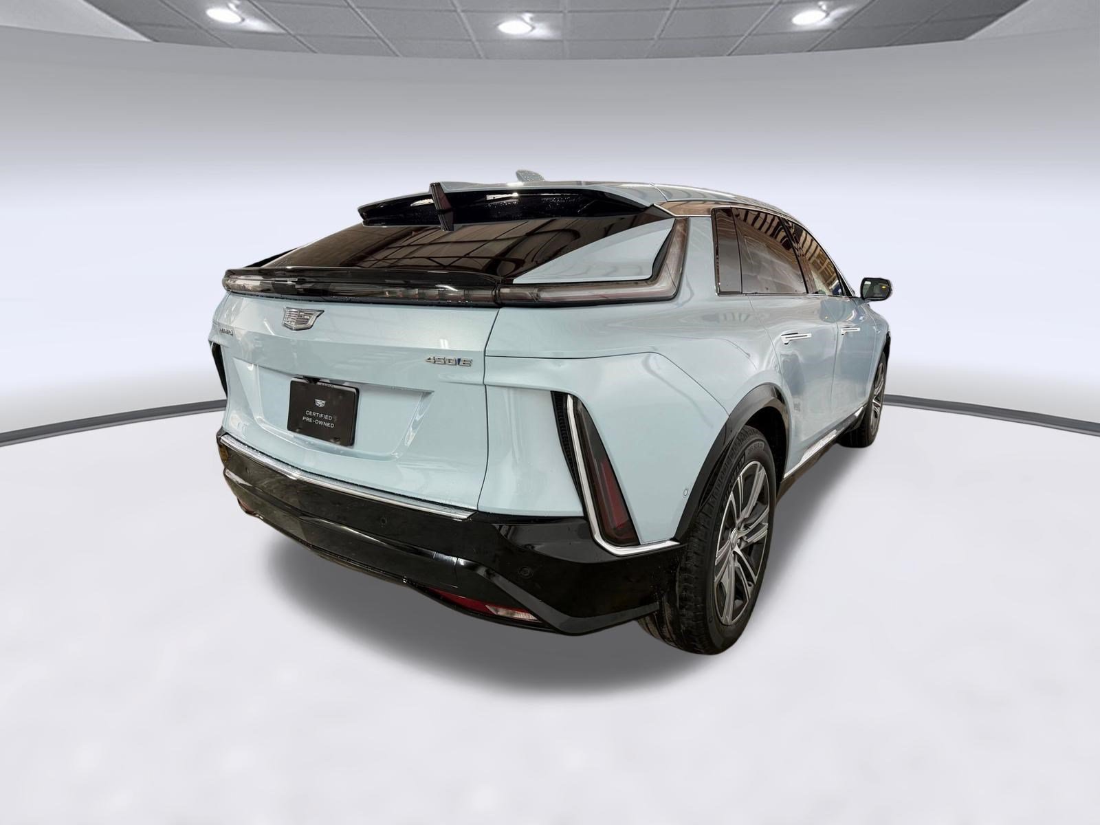 Certified 2024 Cadillac Lyriq Luxury RWD image 7