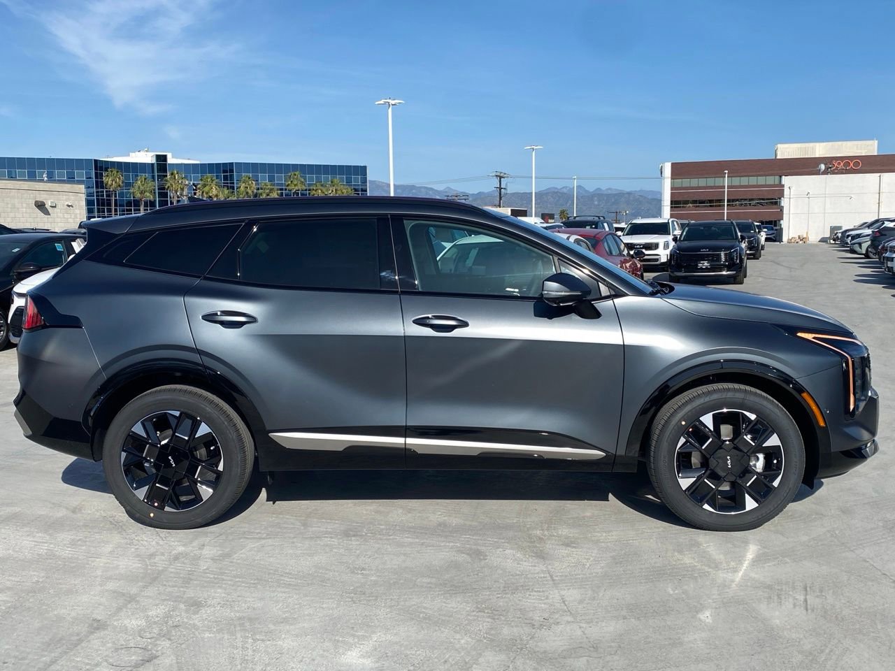 New 2026 Kia Sportage SX Prestige image 2