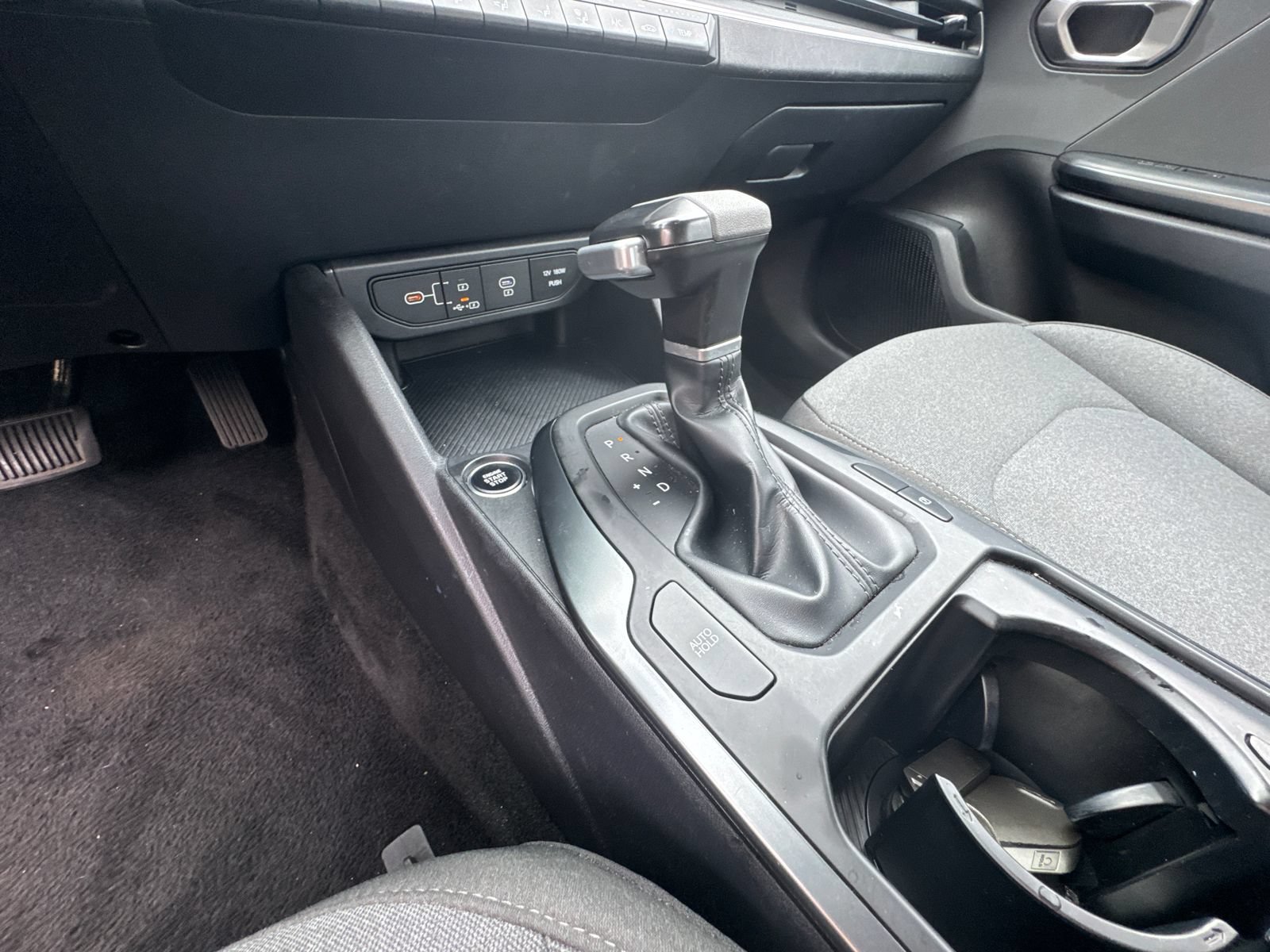 Used 2025 Kia K4 FWD image 30