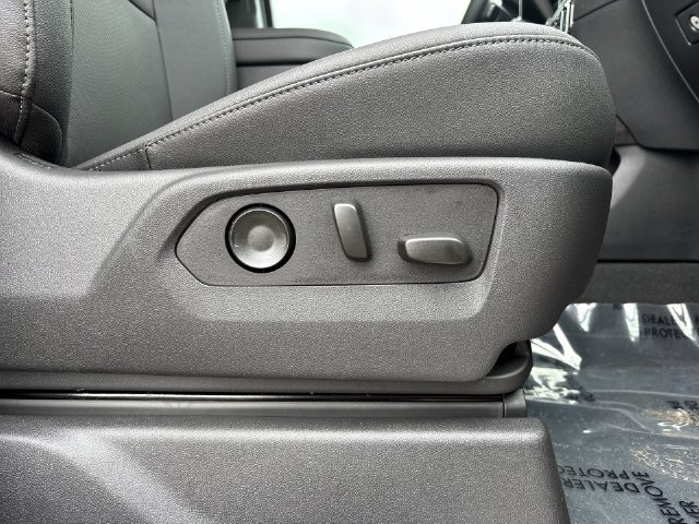 New 2026 Chevrolet Silverado 2500 LTZ w/ LTZ Plus Package AWD/4WD image 24