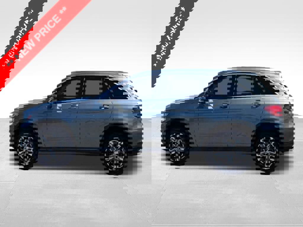 Used 2017 Mercedes-Benz GLC 300 image 2