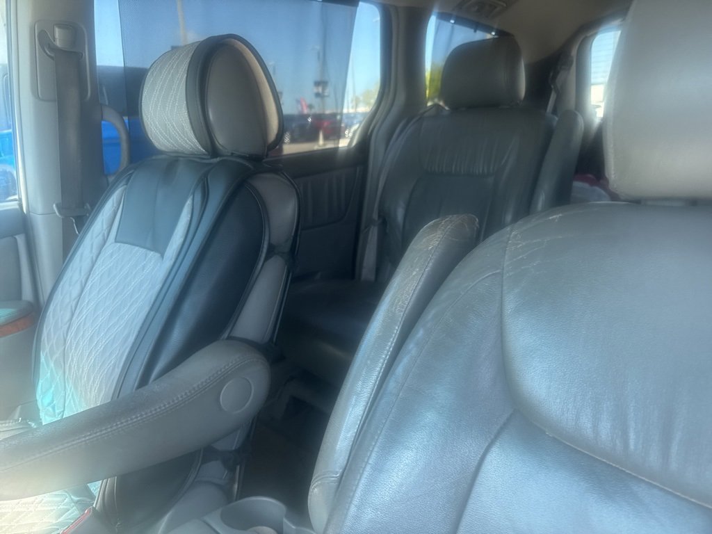 Used 2008 Toyota Sienna XLE image 14
