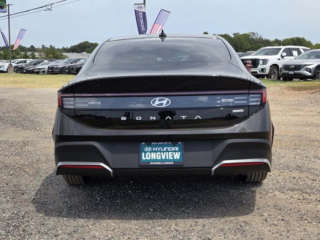 New 2026 Hyundai Sonata Blue FWD image 4