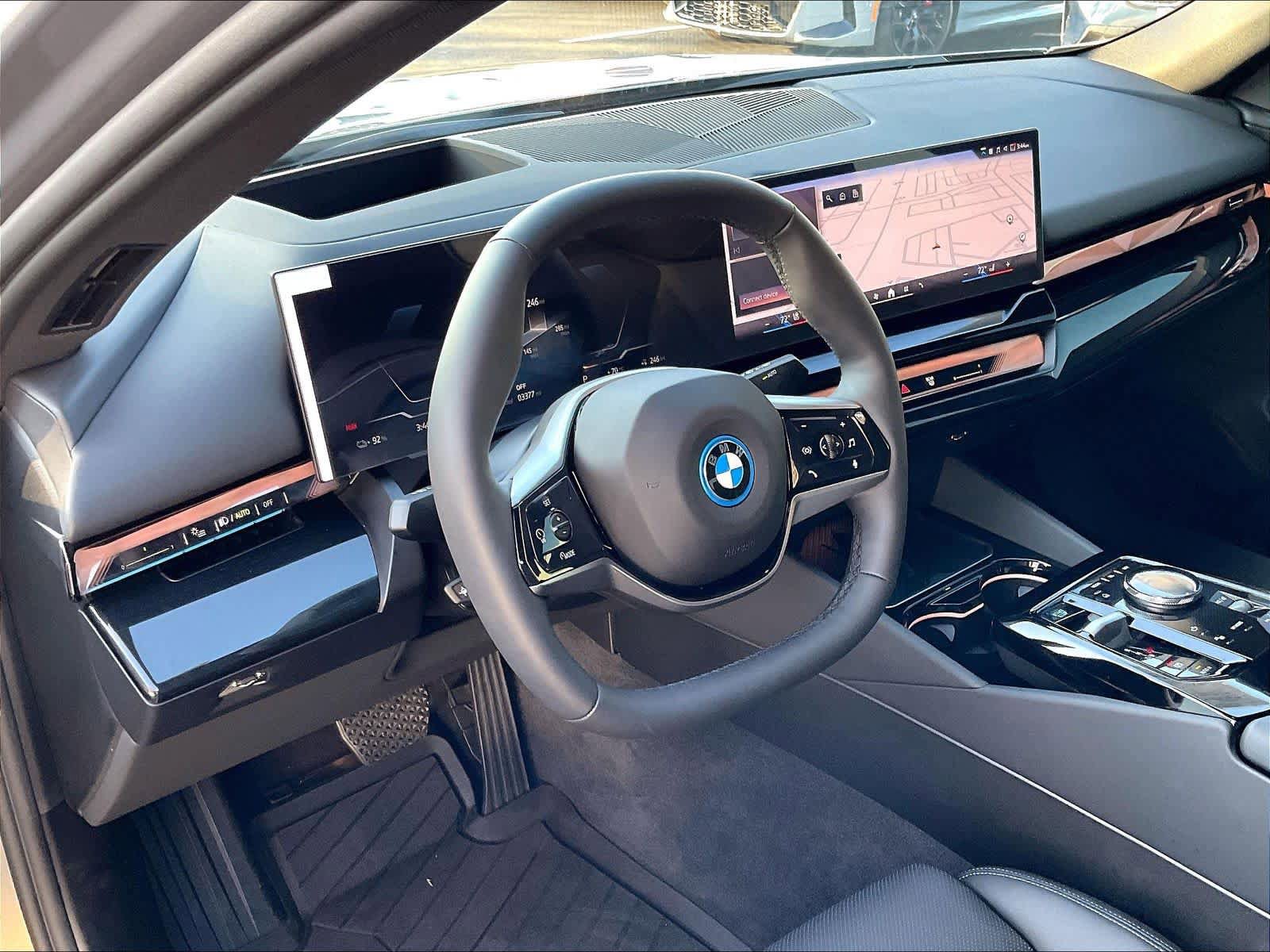 Certified 2026 BMW i5 eDrive40 w/ Premium Package image 14