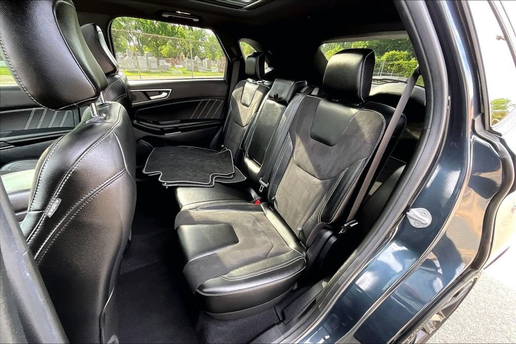 Certified 2023 Ford Edge ST w/ Equipment Group 401A AWD/4WD image 25