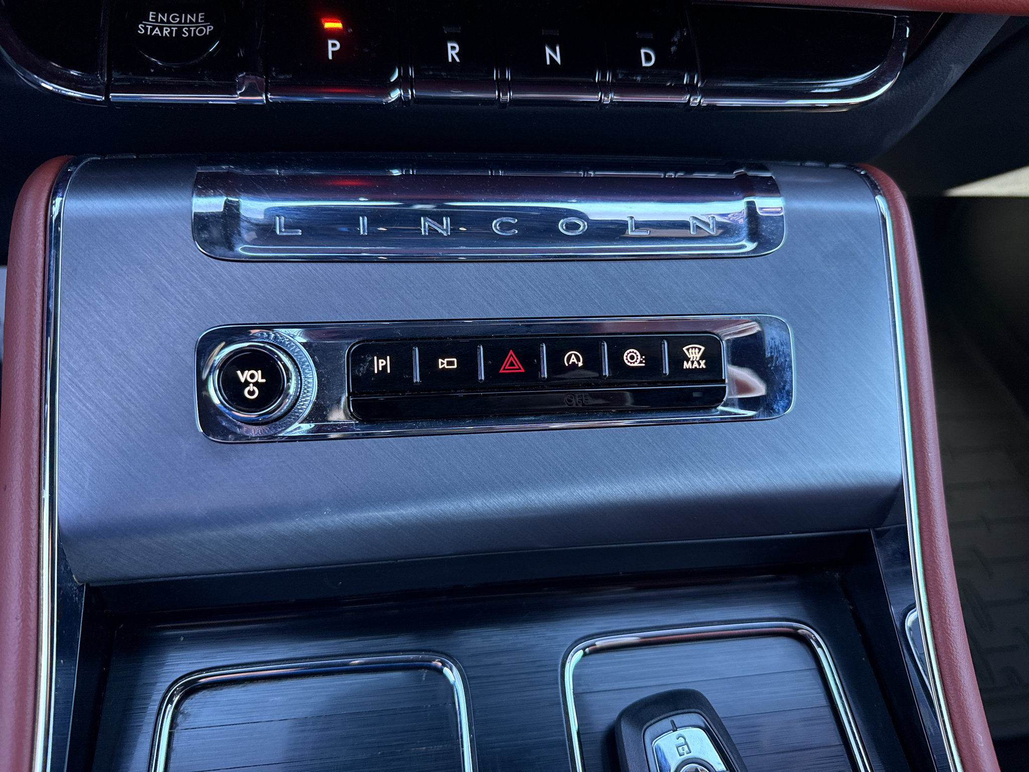 Used 2025 Lincoln Aviator Reserve w/ Equipment Group 201A AWD/4WD image 21