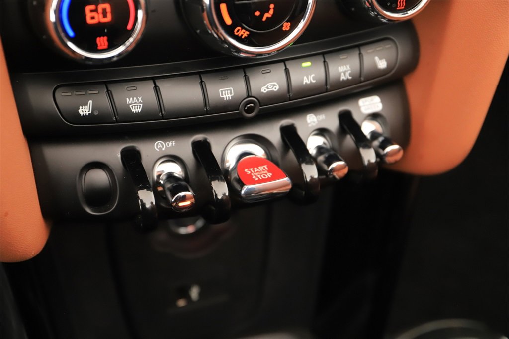 Used 2024 MINI Cooper S w/ Signature Upholstery Package image 27