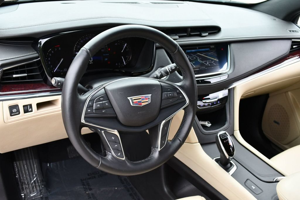 Used 2019 Cadillac XT5 Luxury FWD image 36