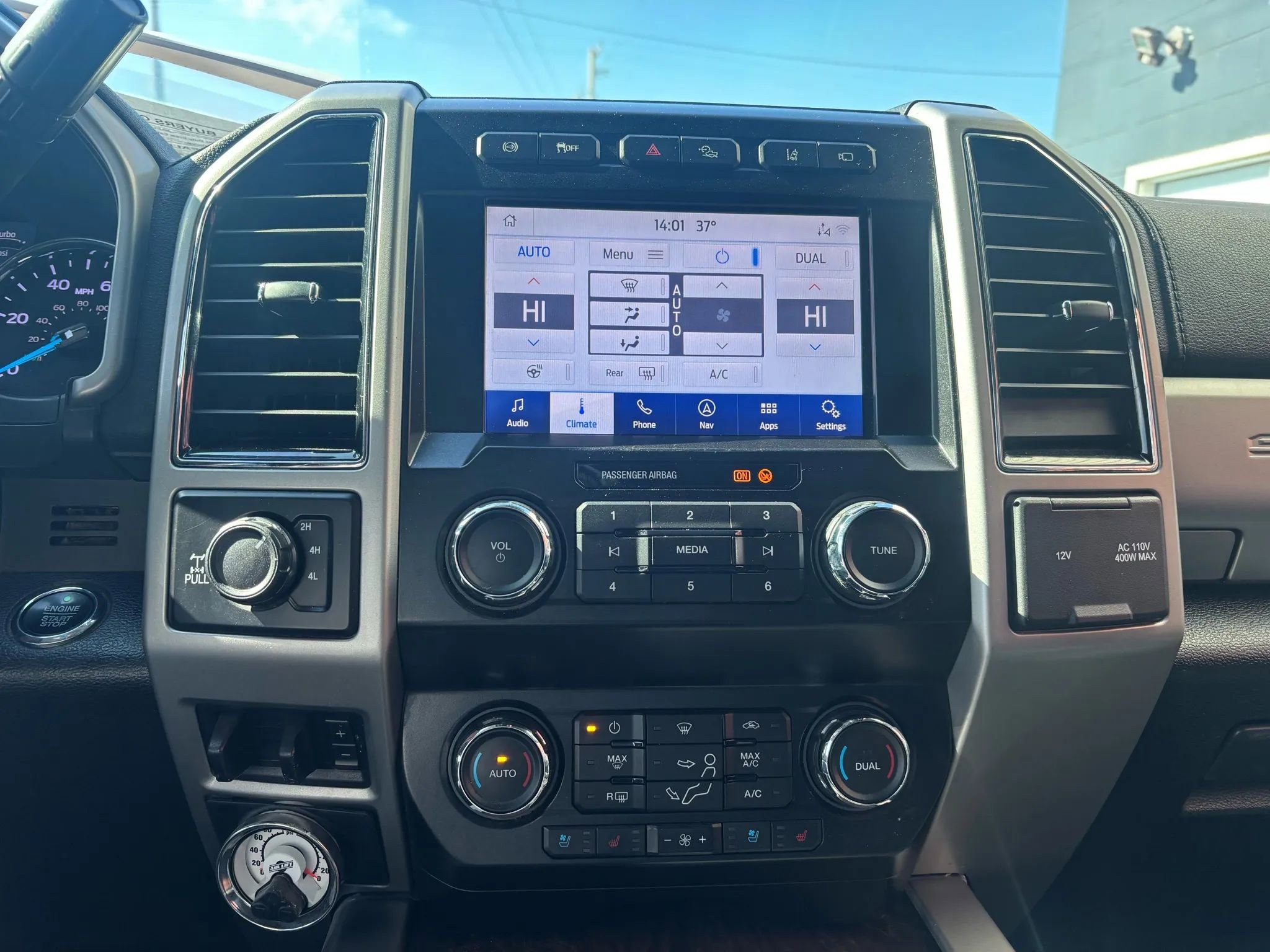 Used 2020 Ford F250 Lariat image 25