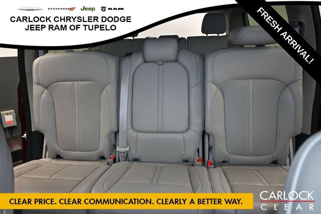 Used 2024 Jeep Wagoneer 2WD image 25