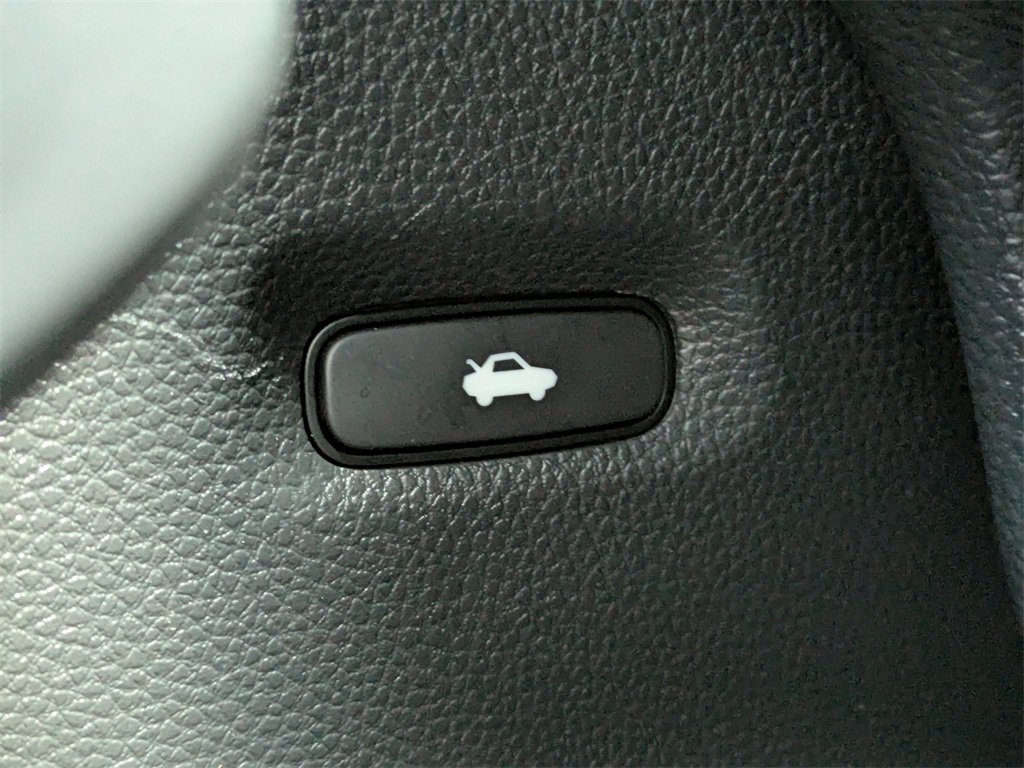 Used 2025 Honda Civic Sport image 29