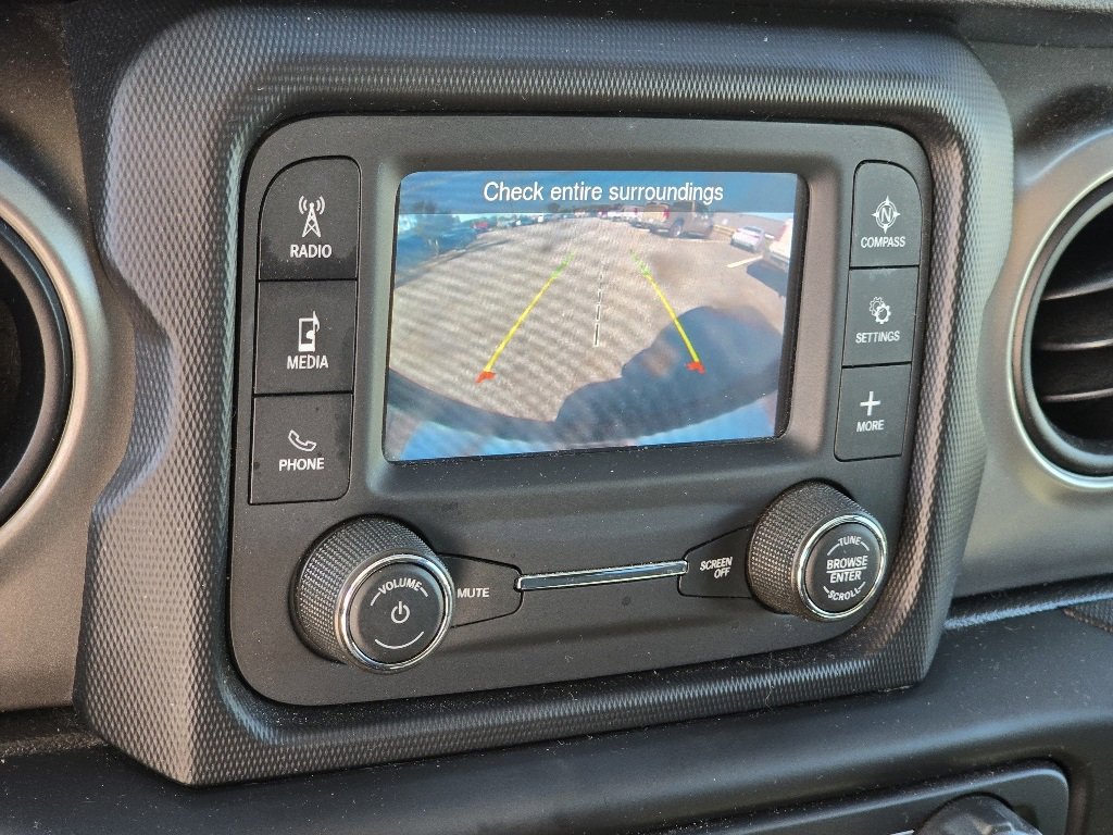 Used 2020 Jeep Wrangler Unlimited Sport image 5