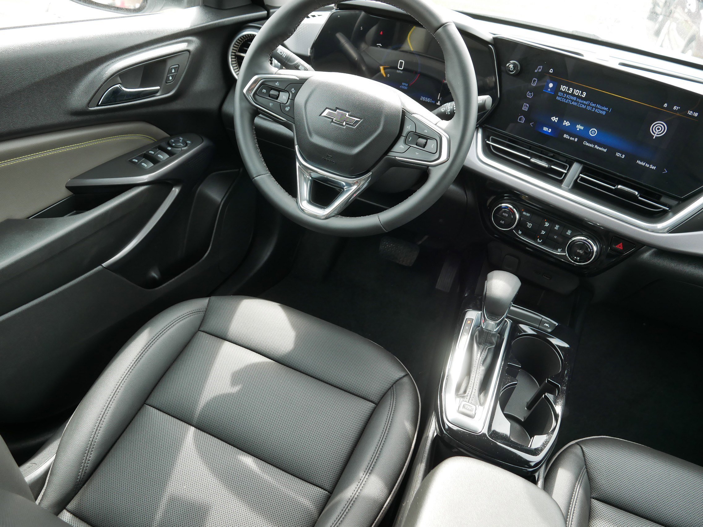 Used 2025 Chevrolet Trax ACTIV w/ Driver Confidence Package FWD image 9