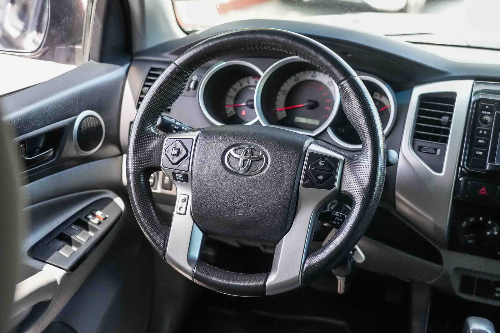 Used 2015 Toyota Tacoma PreRunner w/ SR5 Package RWD image 15