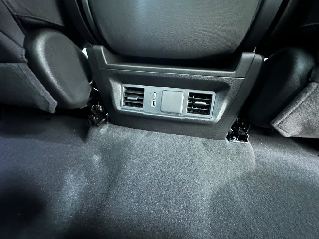 Used 2025 Chevrolet Silverado 1500 LT AWD/4WD image 20