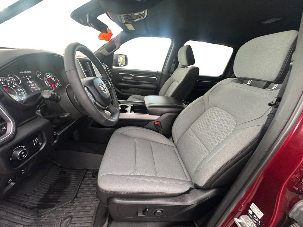 Used 2025 RAM 1500 Lone Star image 10